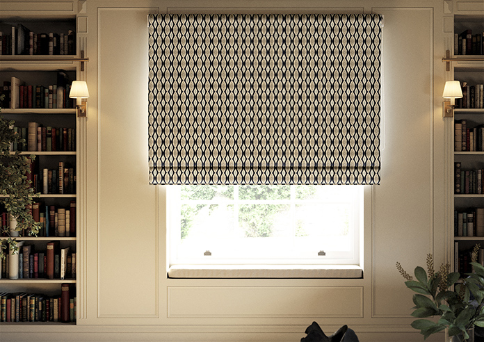 Gates, Hudds - Twist&Fit Roman Blind - Image 3